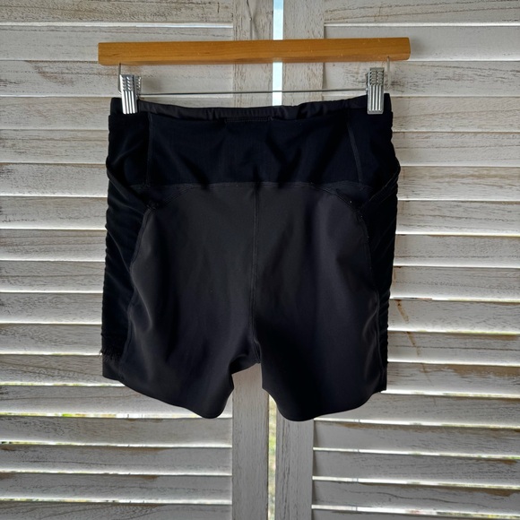 Janji | 3.5” Trail Short in Black - Picture 4 of 6